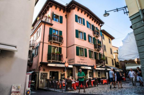  Hotel Lago Di Garda  Мальчезине